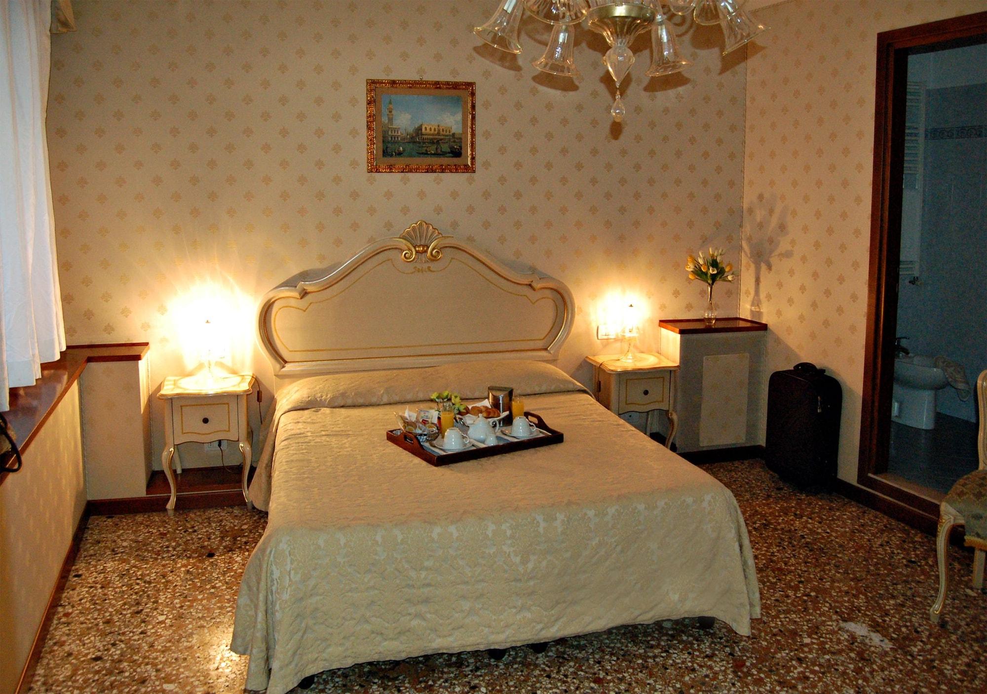 Casa Arte Hotel Venesia Bagian luar foto