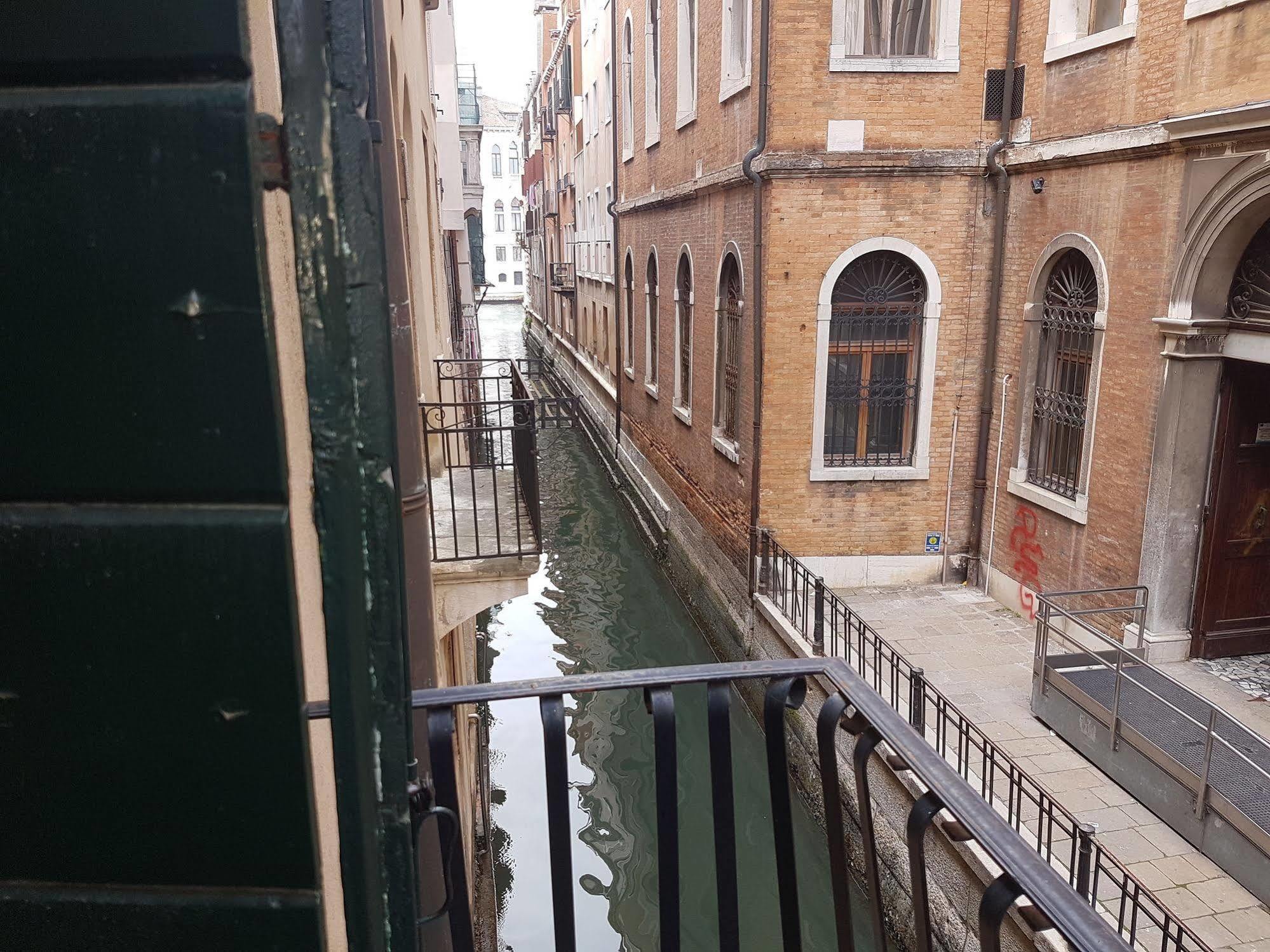 Casa Arte Hotel Venesia Bagian luar foto